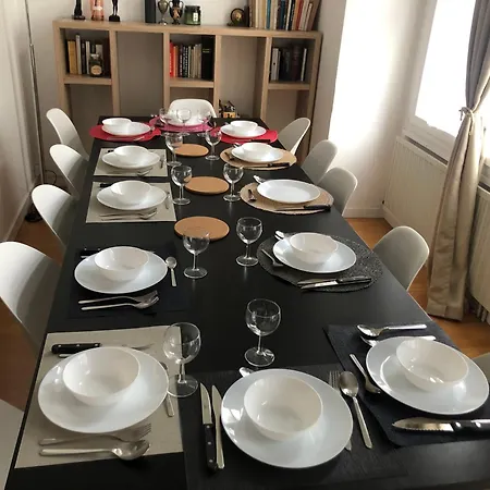 Lakeside 5br 110m2 14 Guests 15min